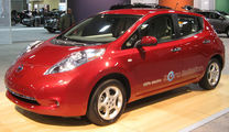 800px-2011_Nissan_Leaf_--_2011_DC 2